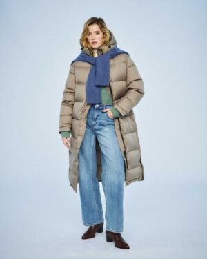 High-Rise Stretch Relaxed Straight Jeans