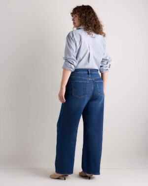 High-Rise Stretch Relaxed Straight Jeans — Plus Size