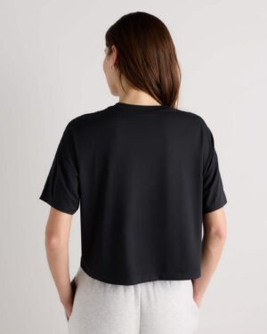 Lightweight Performance Boxy Cropped Tee