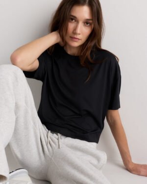 Lightweight Performance Boxy Cropped Tee