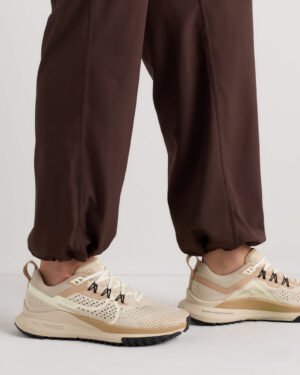 Mid-Rise Performance Tech Cargo Pants