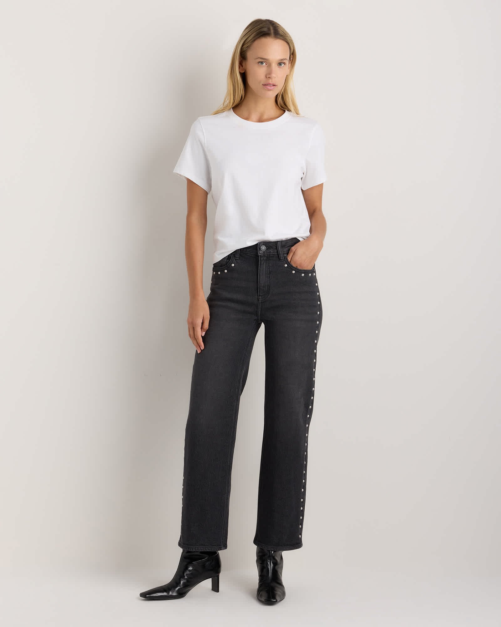 Studded Relaxed Straight Jeans — Gallery image Studded Relaxed Straight Jeans